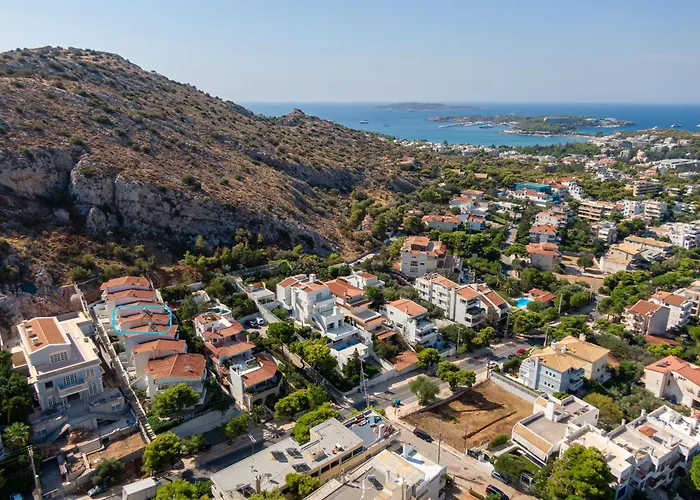 Villa Costa Luca In Vouliagmeni